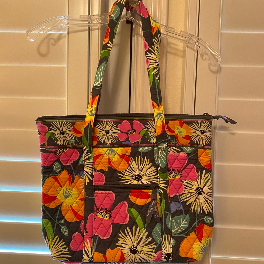 VERA BRADLEY BAG